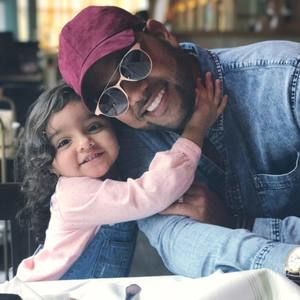 Meet your Posher, Rheyi